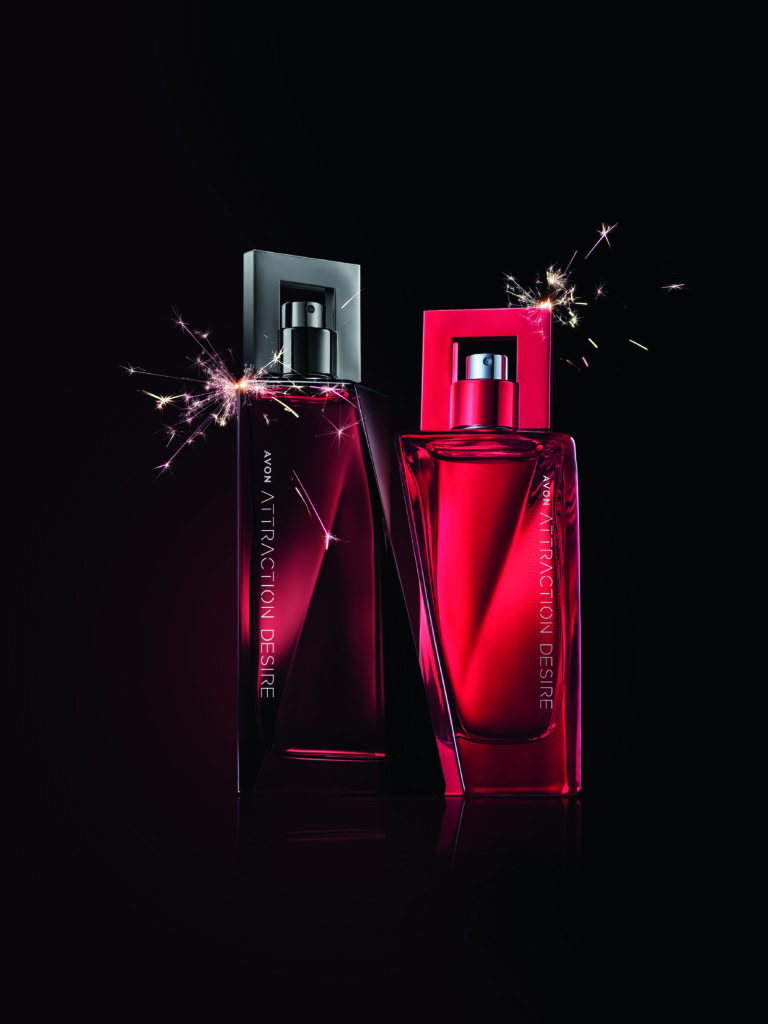 Avon Presenta Attraction Desire - Más Allá Del Rosa